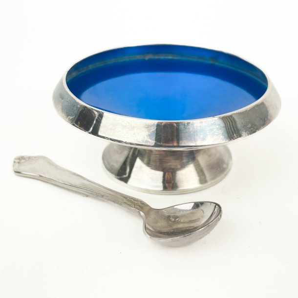 Vintage versilbertes Salzgef�� mit blauer Emaille