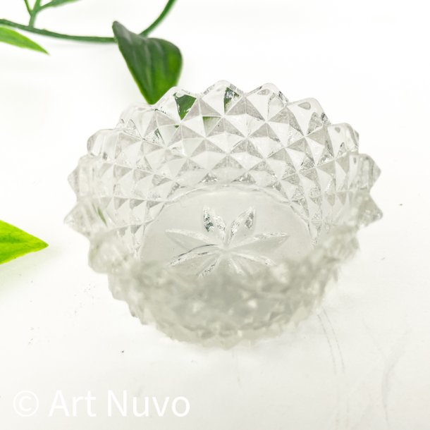 Vintage saltkar i st�bt glas
