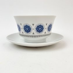 Retro Sauciere mit blauem Muster