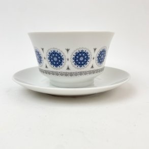 Retro Sauciere mit blauem Muster