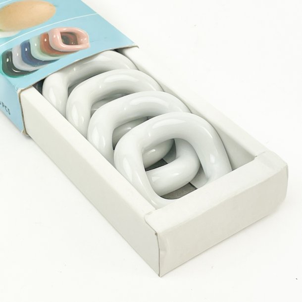 Sechs weie Vintage Serviettenringe