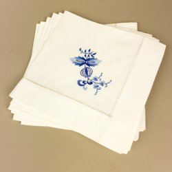 Seks vintage mundservietter broderede