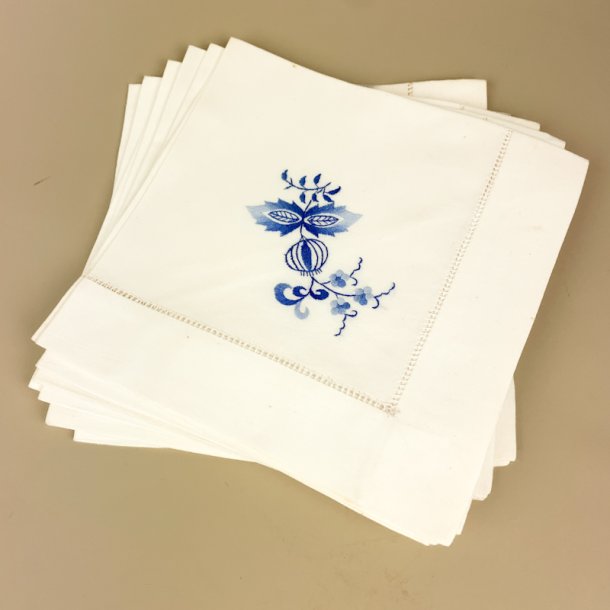 Seks vintage mundservietter broderede