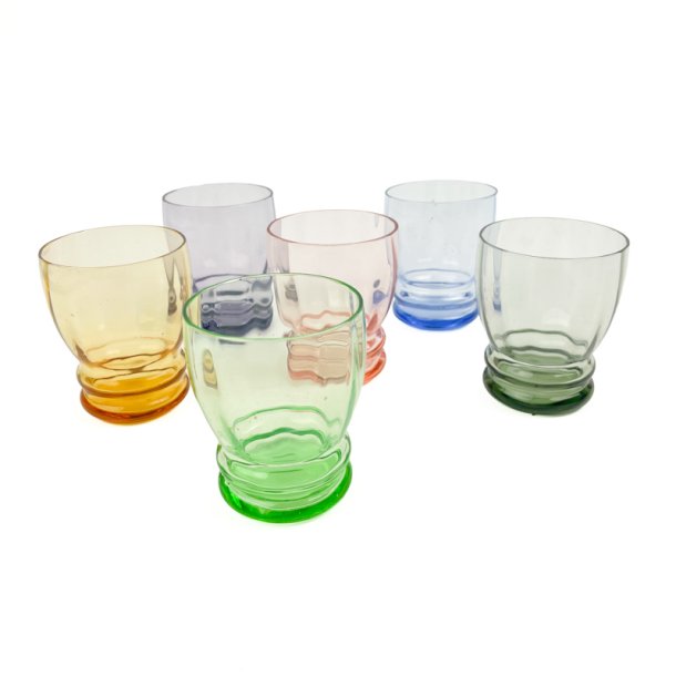 Seks sm� farvede vintage juiceglas