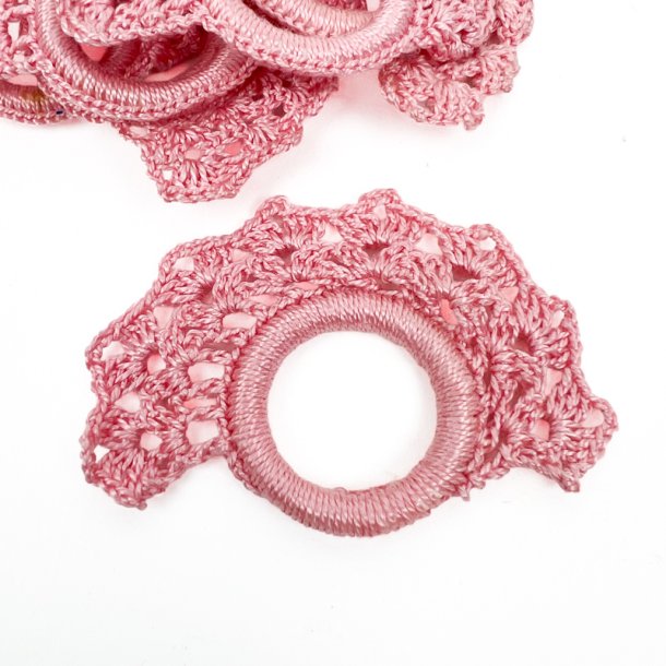 Seks rosa vintage servietringe