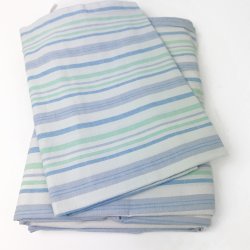 Vintage sengetj med bl og grnne striber