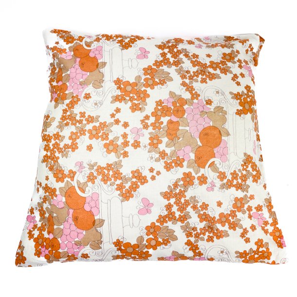 Vintage pudebetrk med orange og rosa blomster