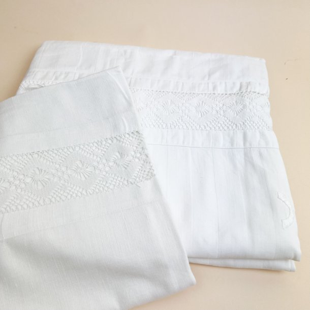 Vintage senget�j i damask med mellemv�rk