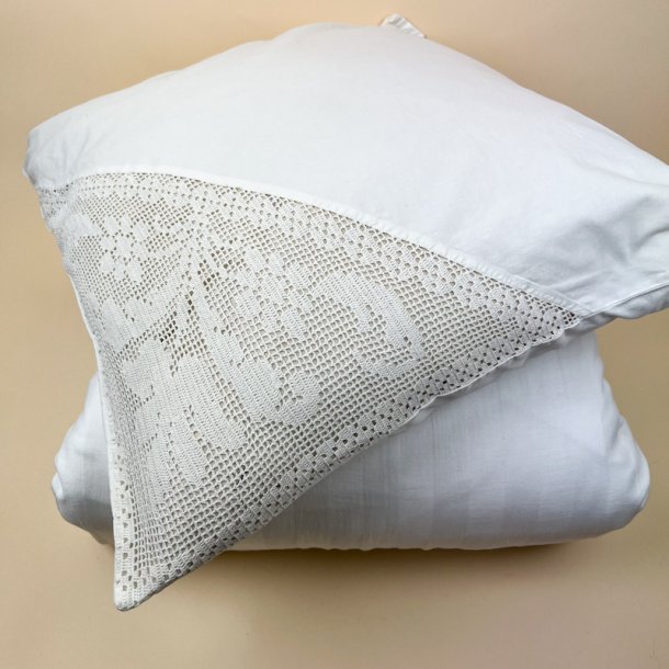 Bl�dt damaskv�vet vintage senget�j