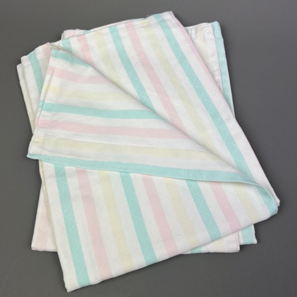 To pastelstribede vintage pudebetr�k