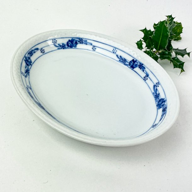 Royal Copenhagen Ovale Rosenknospe-Schale