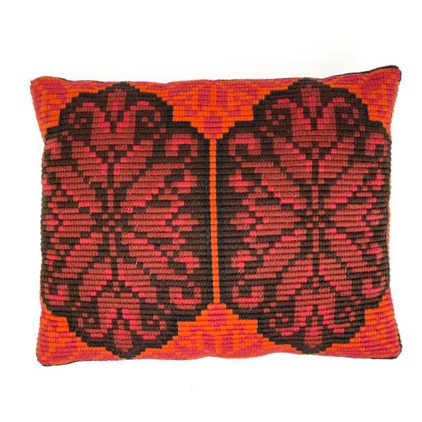 Ornamenteret broderet vintage pyntepude