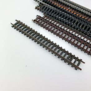 Vintage modeltog-skinner i N-skala