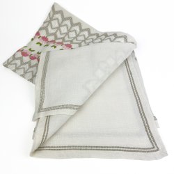  Fantastisk broderet vintage dug
