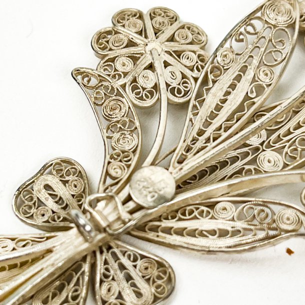 Vintage filigran blomsterbroche og �reclips s�lv