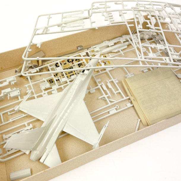 Revell Northrop F-5A vintage bygges�t