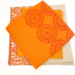 Tre orange retro stofrester 