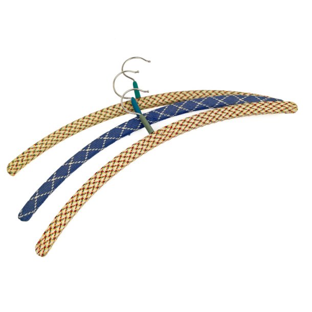 Tre m�nstrede vintage stofb�jler