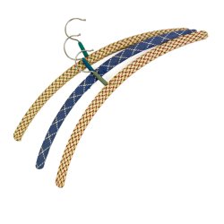 Tre m�nstrede vintage stofb�jler