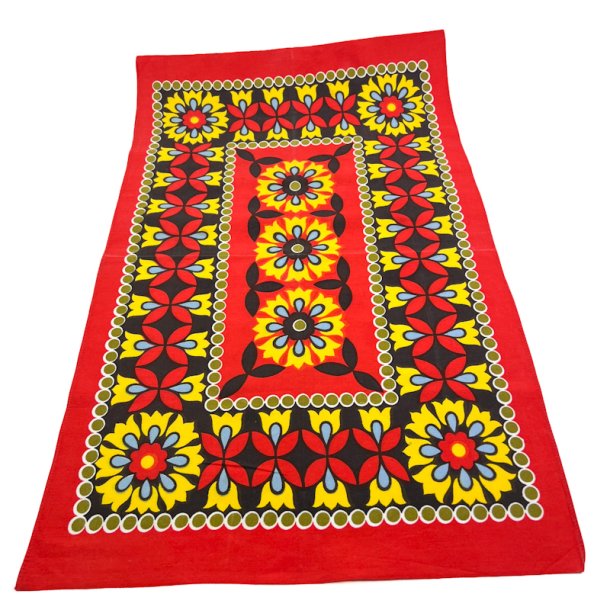 Blomstret r�d retro bordl�ber