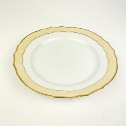 Royal Copenhagen Creme Svejfet middagstallerken