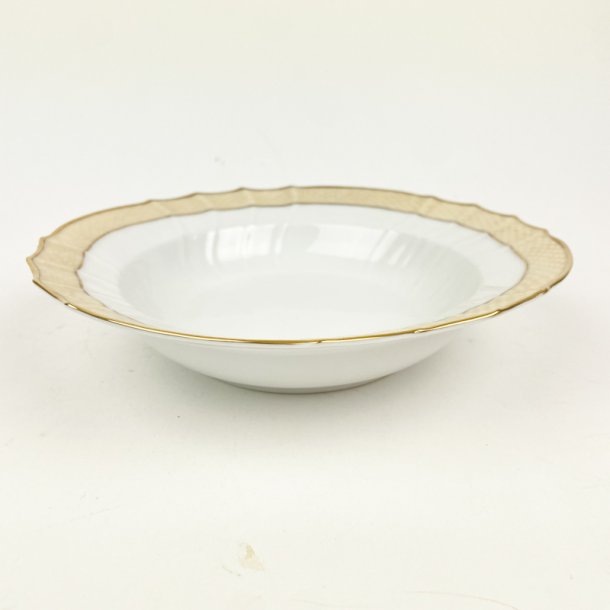 Royal Copenhagen Creme Svejfet dybtallerken