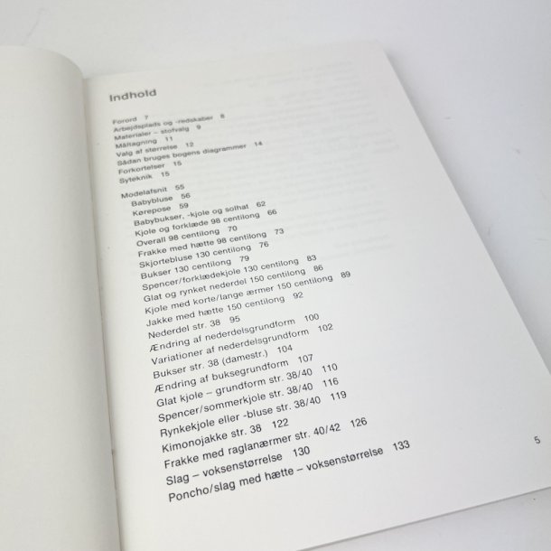 Sy bogen retro h�ndarbejde