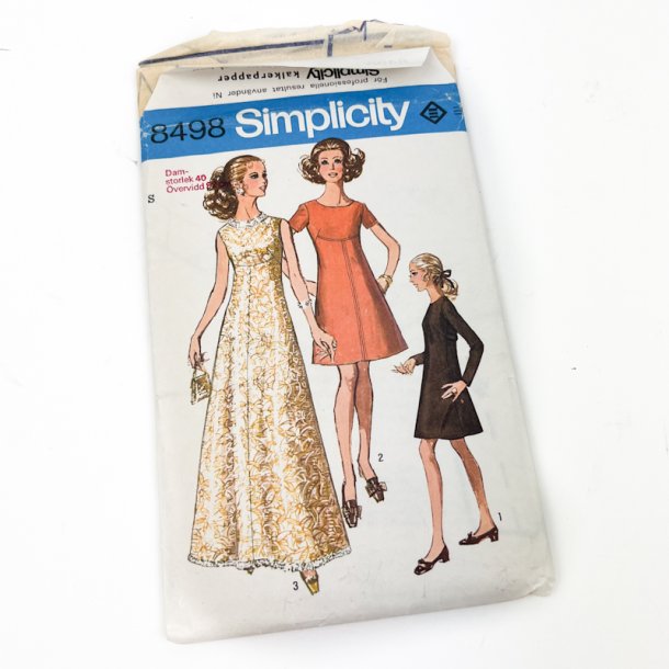 Vintage sym�nster kjole flere modeller � Str 40