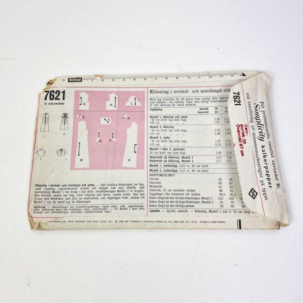 Vintage kjole og jakke sym�nster str. 38
