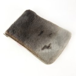 Pink s�lskindsclutch