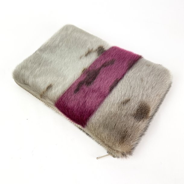 Pink s�lskindsclutch