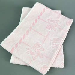 To rosa vintage h�ndkl�der