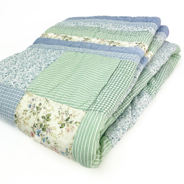 Bl�gr�nt vintage vatt�ppe