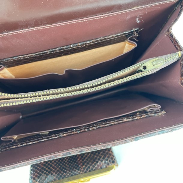 Lille vintage taske i slangepr�get skind