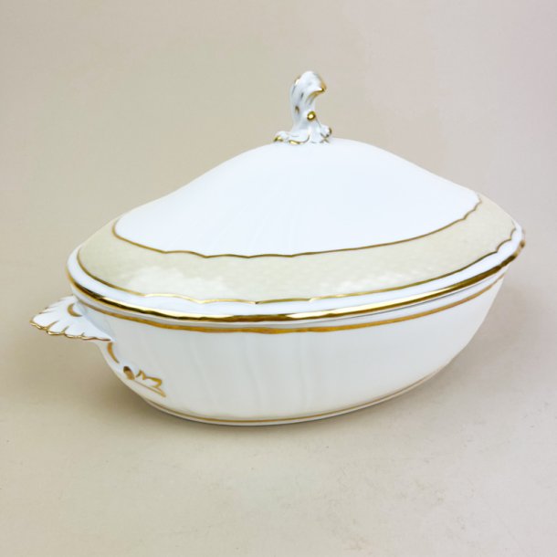 Royal Copenhagen Creme Svejfet vintage terrin