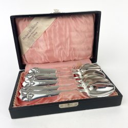 Sechs Teelffel mit franzsischer Lilie  versilbert