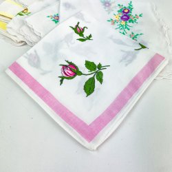 Ti vintage lommet�rkl�der med blomster