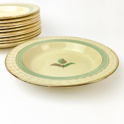 Tiefer Teller - Royal Adams Ivory, England.