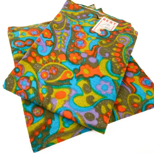 To retro frott� stofstykker