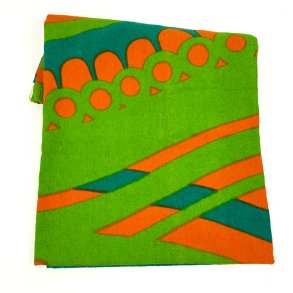Gr�nt retro frott�stof