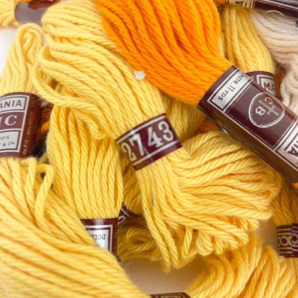 Tretten DMC bomuldsbroderigarn