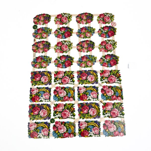 To ark glansbilleder med blomster