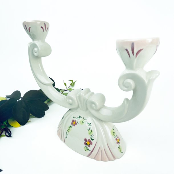 Zweiarmiger Vintage-Kerzenhalter aus Porzellan