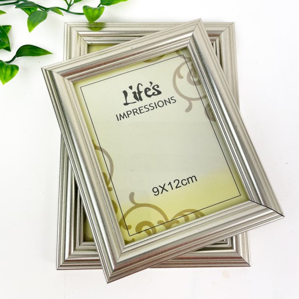 To moderne fotorammer