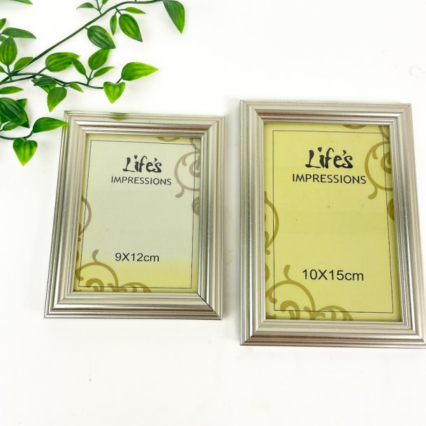 To moderne fotorammer