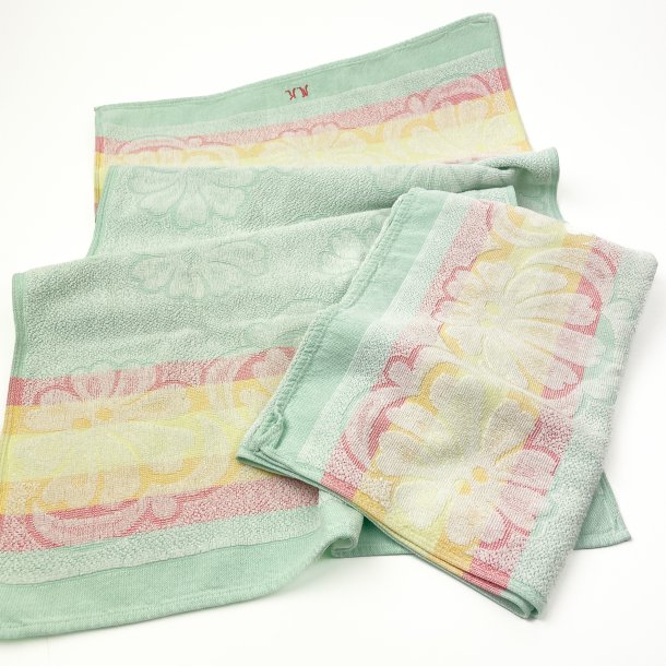 To pastelfarvede retro h�ndkl�der