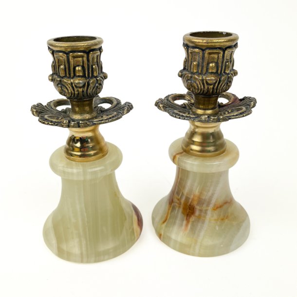 To vintage lysestager i onyx
