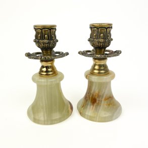 To vintage lysestager i onyx
