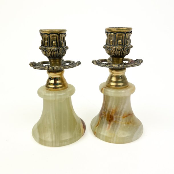To vintage lysestager i onyx
