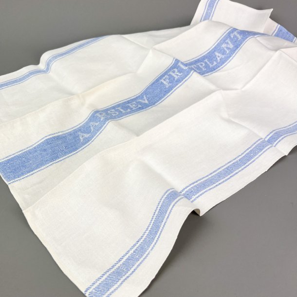 To store hvide og bl� vintage viskestykker 